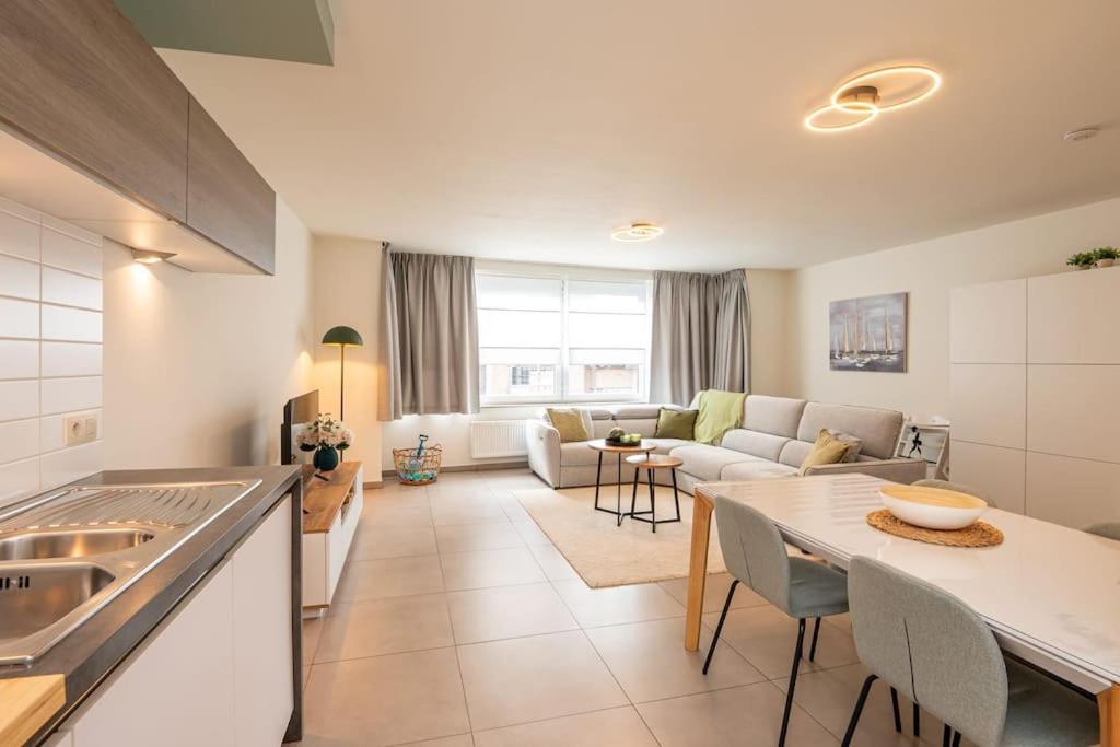 Stijlvol Genieten Pal In Het Centrum Appartement
